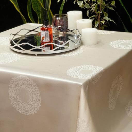 ژاگارد طرح رمانس رومیزی 4 نفره 150*150رنگ زرشکی